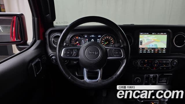 Jeep Wrangler 2021 — Şəkil 13/20