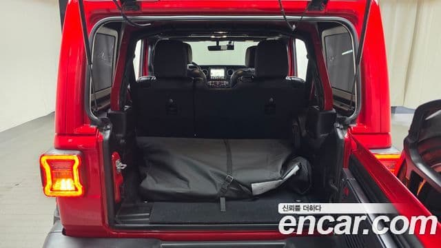 Jeep Wrangler 2021 — Şəkil 20/20