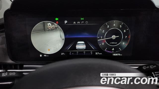 Kia Carnival 2021 — Şəkil 8/19