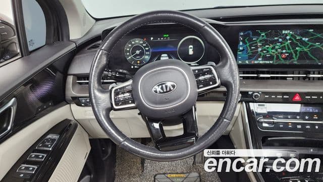 Kia Carnival 2021 — Şəkil 13/19