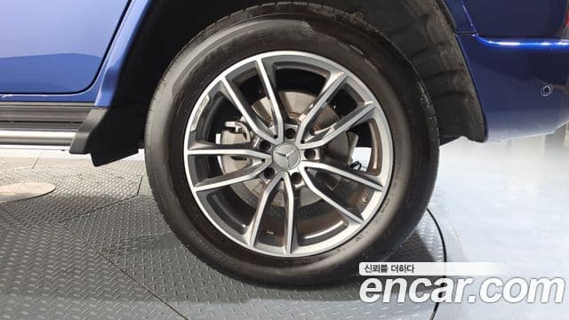 Mercedes-Benz G-Class 2024 — Photo 16/33
