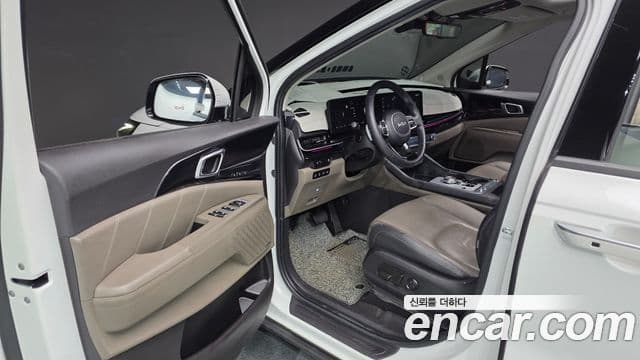 Kia Carnival 2024 — Фото 10/20