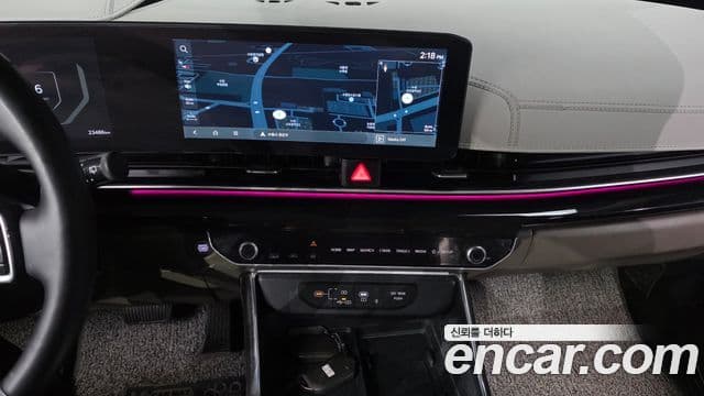 Kia Carnival 2024 — Фото 12/20