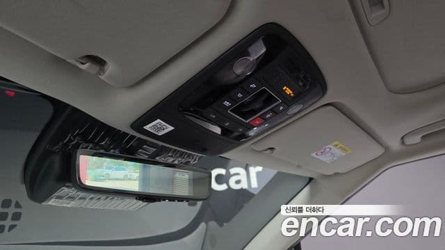 Kia Carnival 2024 — Фото 18/20