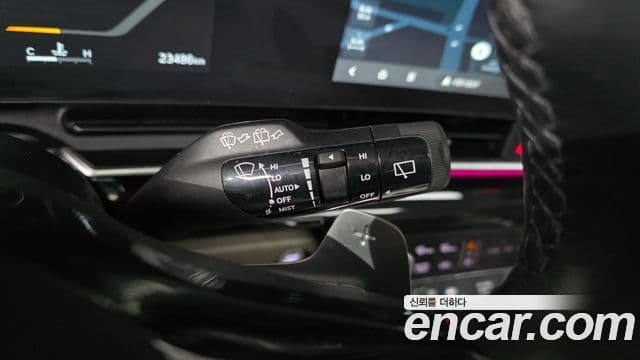 Kia Carnival 2024 — Şəkil 16/33