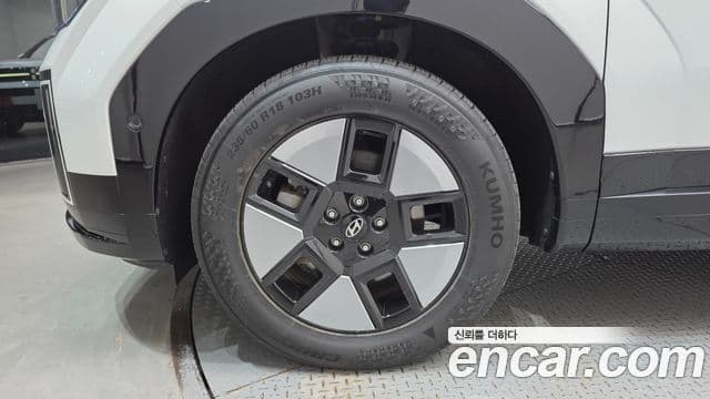 Hyundai Santa Fe 2024 — Şəkil 5/20