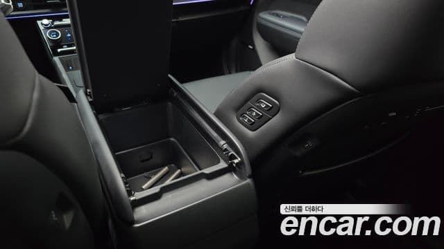 Hyundai Santa Fe 2024 — Şəkil 19/20