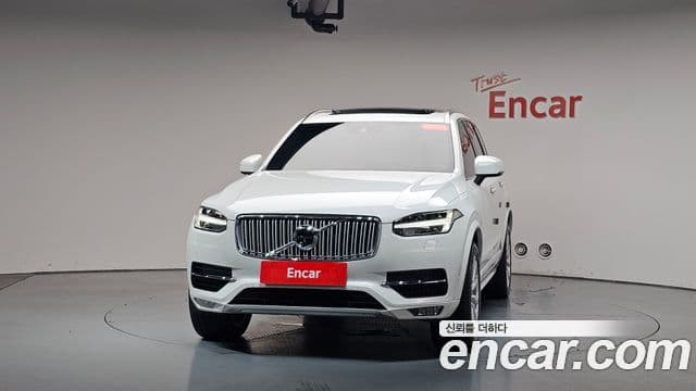 Volvo XC90 2018 — Фото 3/20