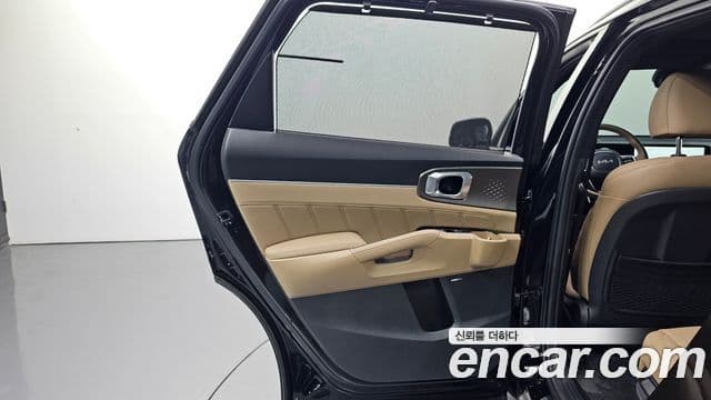 Kia Sorento 2024 — Photo 12/32