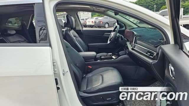 Kia Sportage 2023 — Фото 11/20