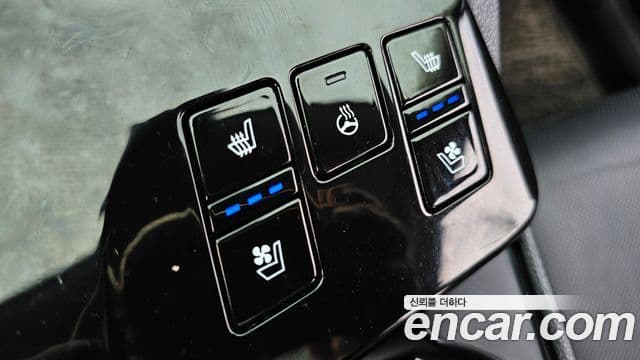Kia Sportage 2023 — Фото 16/20