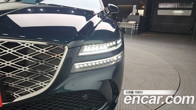Genesis G80 2025 — Photo 29/38