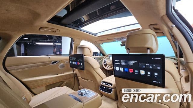 Genesis G80 2025 — Photo 11/38