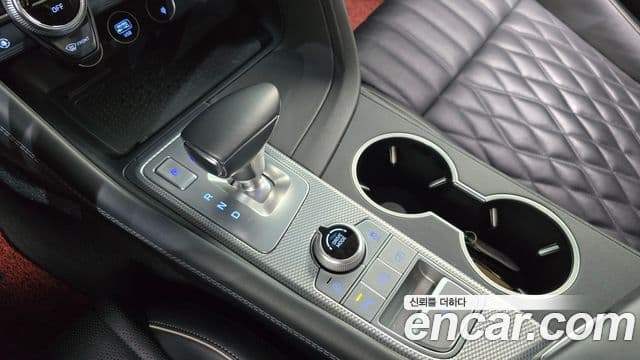 Genesis G70 2021 — Şəkil 9/20