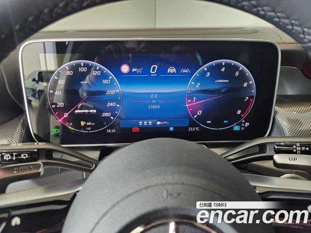Mercedes-Benz GLC-Class 2025 — ფოტო 16/20