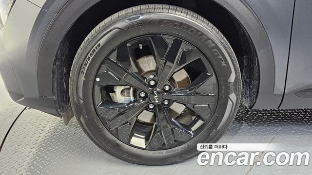 Kia Sportage 2024 — ფოტო 5/20