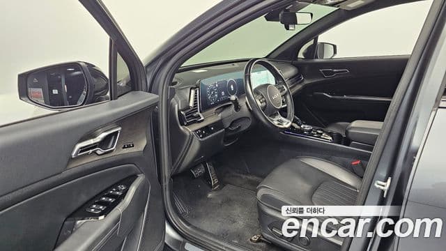 Kia Sportage 2024 — ფოტო 10/20