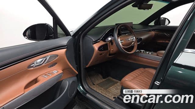 Genesis GV70 2022 — Şəkil 10/20