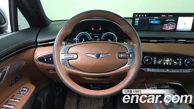 Genesis GV70 2022 — Şəkil 14/20