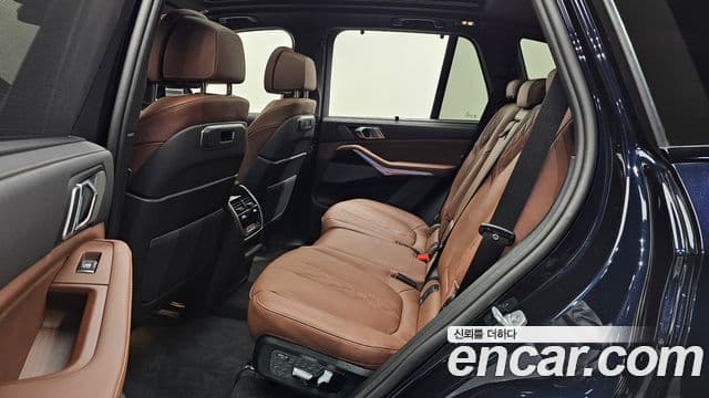 BMW X5 2025 — Photo 14/31