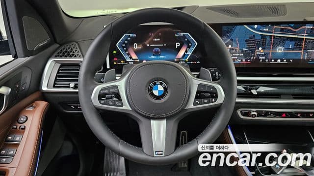 BMW X5 2025 — Photo 16/31