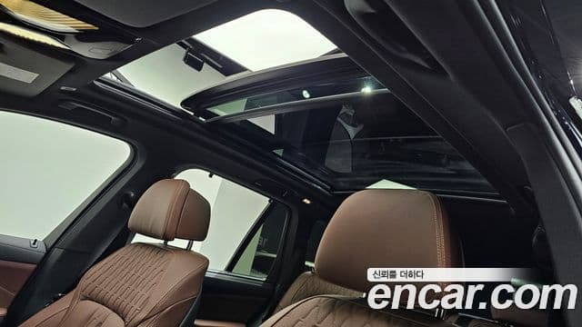 BMW X5 2025 — Photo 13/31