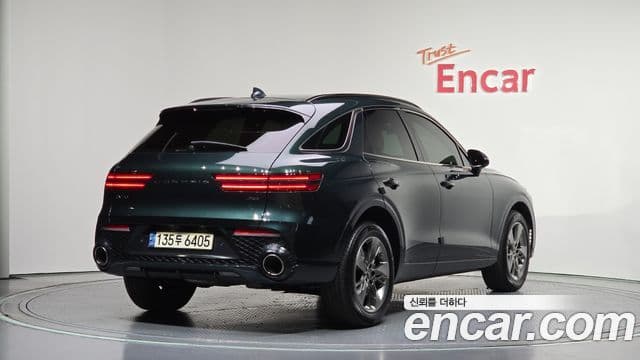 Genesis GV70 2021 — ფოტო 2/20