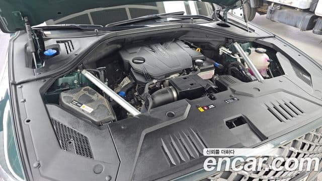 Genesis GV70 2021 — ფოტო 6/20