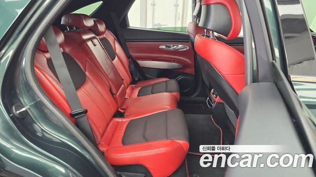 Genesis GV70 2021 — ფოტო 11/20