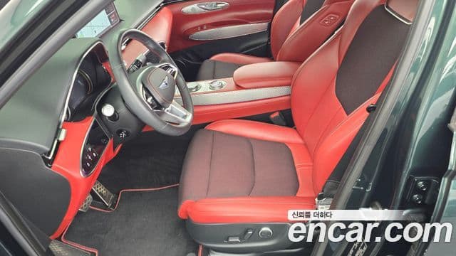 Genesis GV70 2021 — Şəkil 24/31