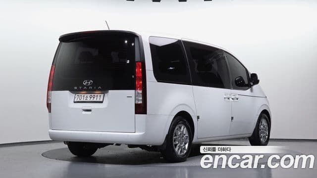 Hyundai Staria 2022 — Şəkil 1/20