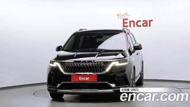 Kia Carnival 2023 — ფოტო 3/20