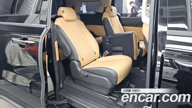 Kia Carnival 2022 — Şəkil 11/20