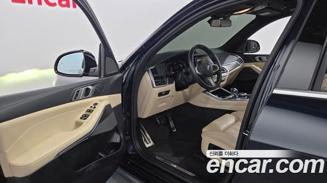 BMW X5 2021 — ფოტო 10/20
