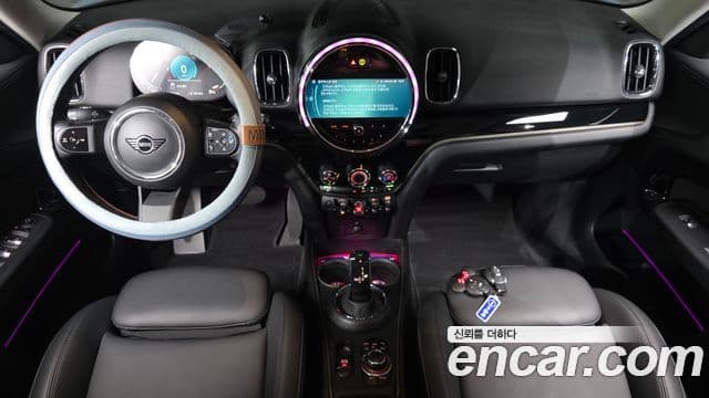 Mini Cooper Countryman 2022 — Фото 7/20