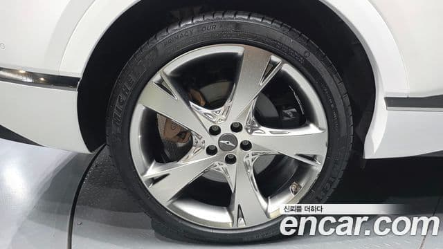 Genesis GV80 2023 — ფოტო 10/20
