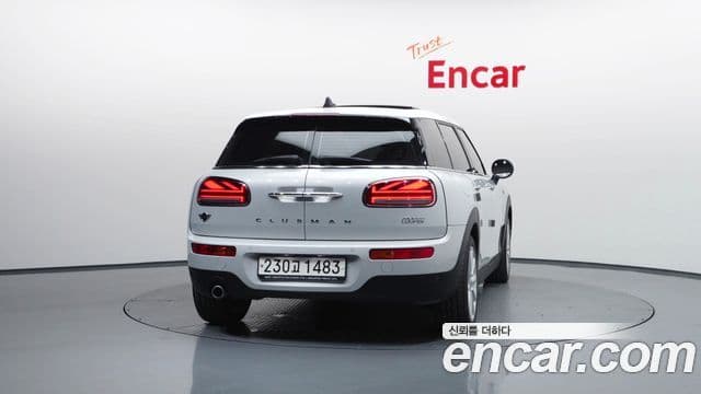 Mini Cooper Clubman 2021 — ფოტო 3/20
