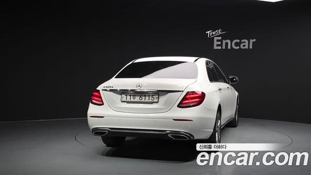 Mercedes-Benz E-Class 2019 — Şəkil 4/20