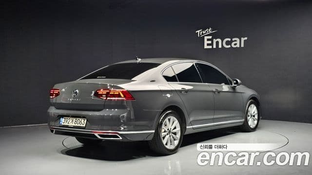 Volkswagen Passat GT 2021 — Şəkil 2/20