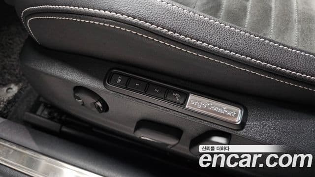 Volkswagen Passat GT 2021 — Şəkil 14/20