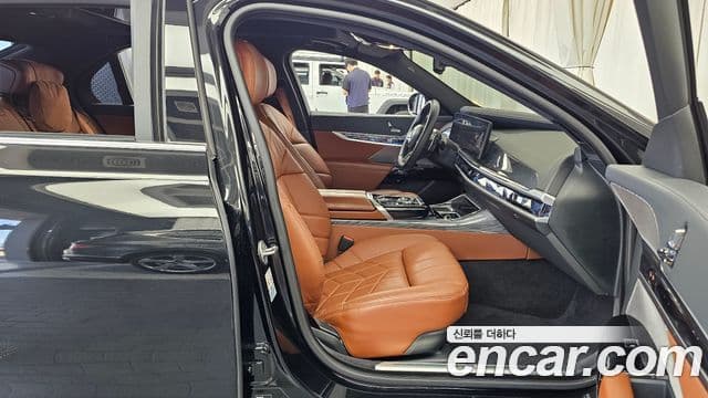 BMW 7 Series 2024 — ფოტო 11/20