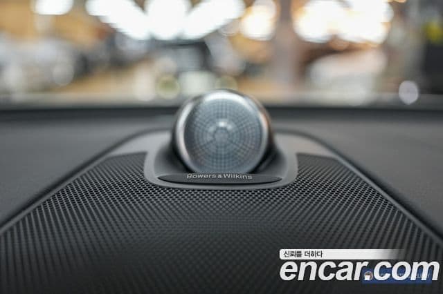 Volvo XC60 2023 — Şəkil 19/19