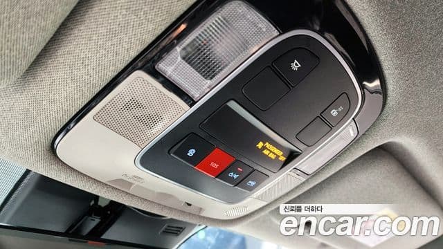 Hyundai Sonata Hybrid 2022 — Şəkil 18/31