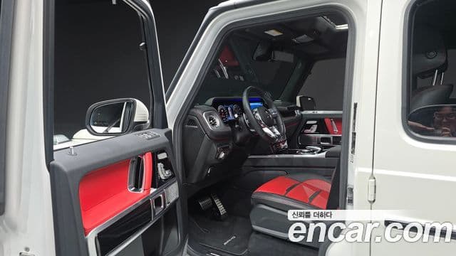 Mercedes-Benz G-Class 2019 — Şəkil 10/20