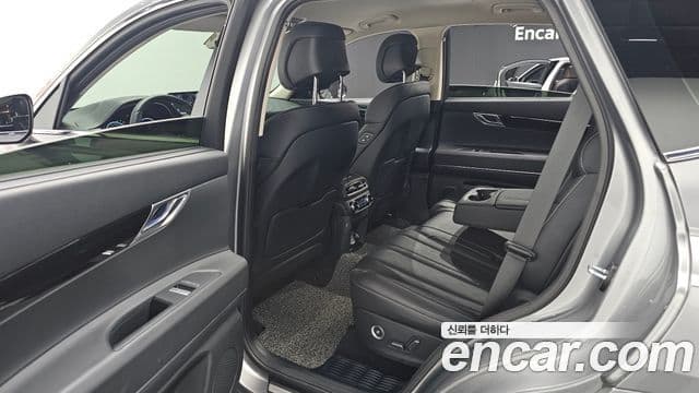 Genesis GV80 2022 — ფოტო 12/20