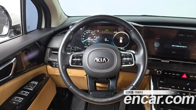 Kia Carnival 2020 — Фото 13/20