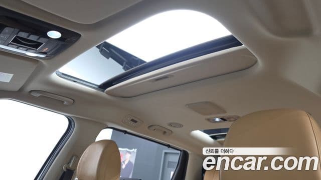 Kia Carnival 2020 — Фото 17/20