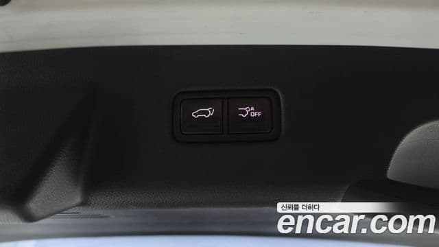 Kia Carnival 2020 — Фото 18/20