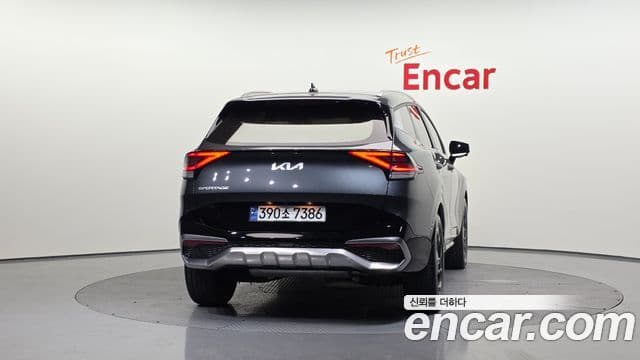 Kia Sportage 2024 — ფოტო 4/20