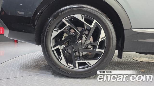 Kia Sportage 2024 — ფოტო 5/20